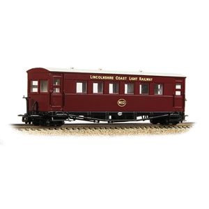 BACHMANN 394-028  Gloucester Bogie Coach Lincolnshire Coast L.R. Maroon OO9 SCALE
