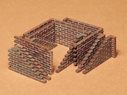 TAMIYA 35028 BRICK WALL   1/35 SCALE