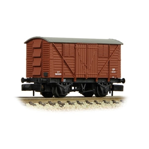 GRAHAM FARISH 373-741B  BR 10T Meat Van BR Bauxite (Early N SCALE