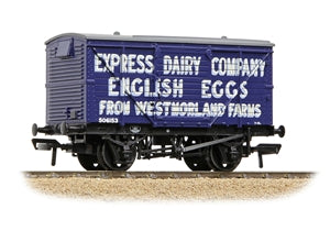 BACHMANN 37-807A  LMS 12T Planked Ventilated Van 'Express Dairy Company' Blue