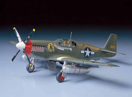 TAMIYA 61042  North American P-51B Mustang  PLASTIC AIRCRAFT KIT 1:48 SCALE