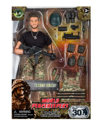 WORLD PEACEKEEPERS 90205 GREEN BERET ACTION FIGURE