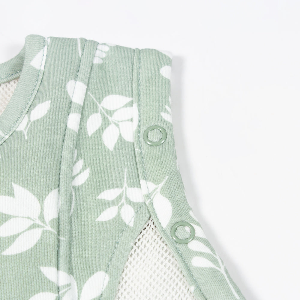 Purflo Swaddle to Sleep Bag 2.5 tog 0-4 months Fern