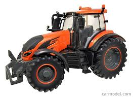 BRITAINS 43273 METALLIC ORANGE VALTRA TZ54 1/32 SCALE