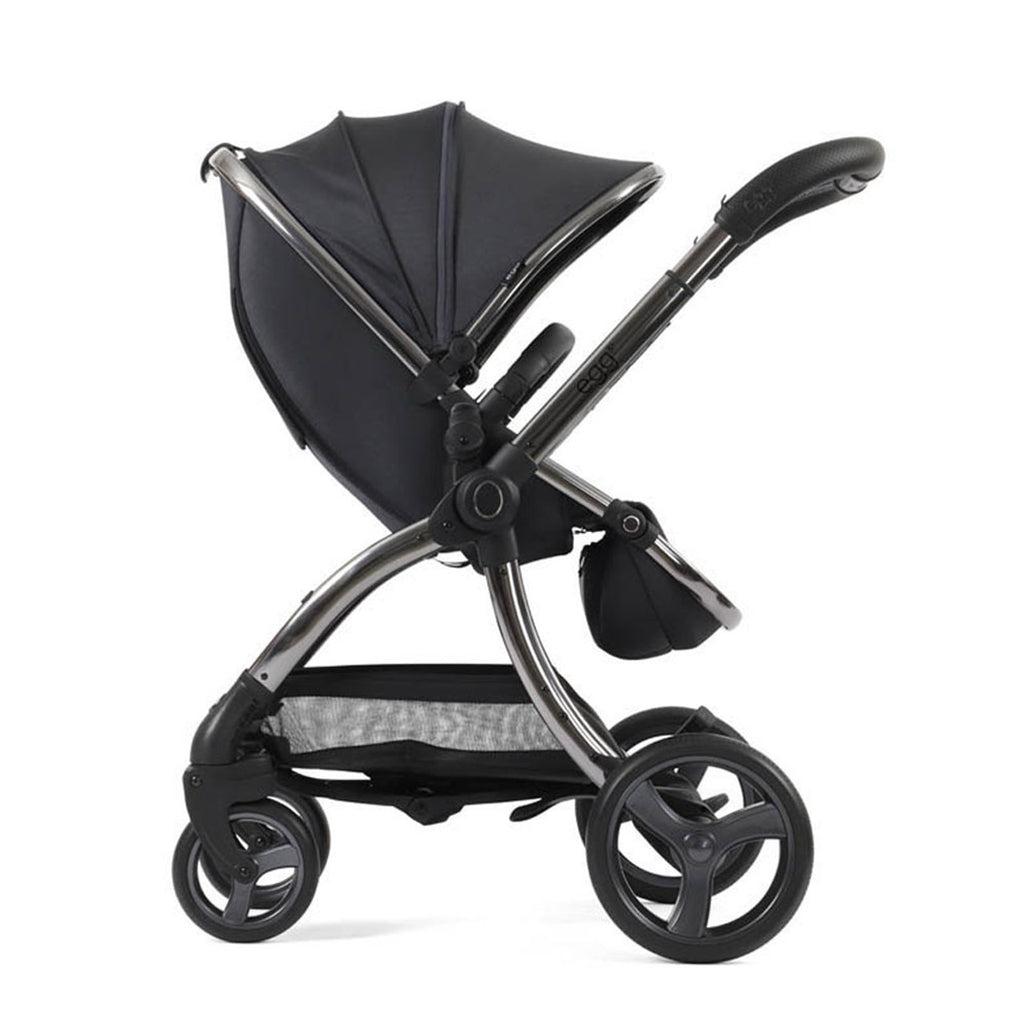 Egg 3 Travel System Bundle in Carbonite