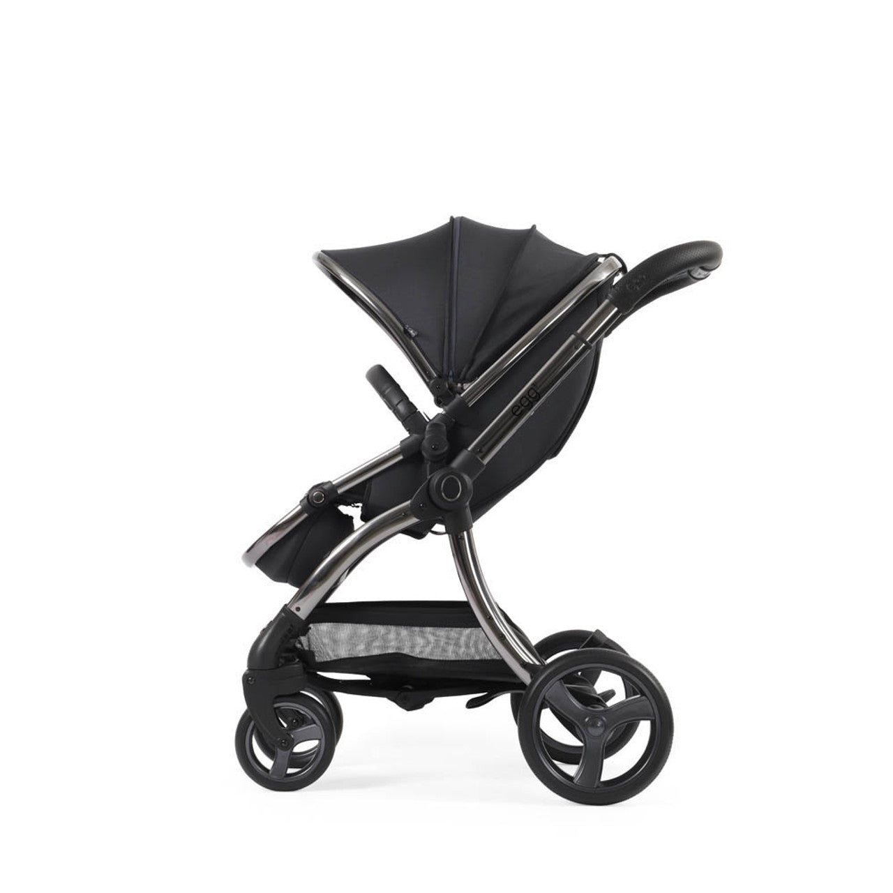 Egg 3 Travel System Bundle in Carbonite