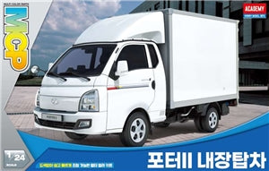 ACADEMY 15145 Hyundai Porter II Box Truck 1:24TH SCALE