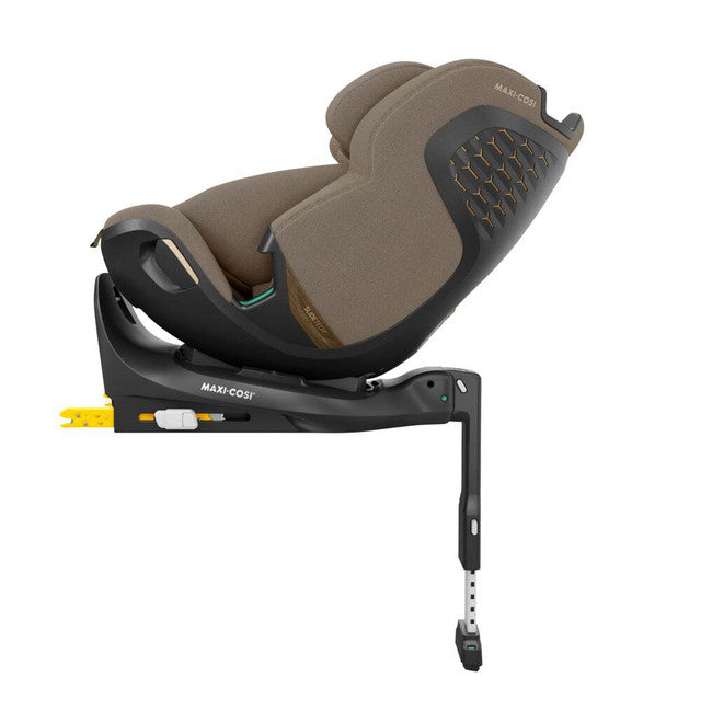 Maxi Cosi Emerald Pro isize Car seat Birth to 12 Authentic Truffle