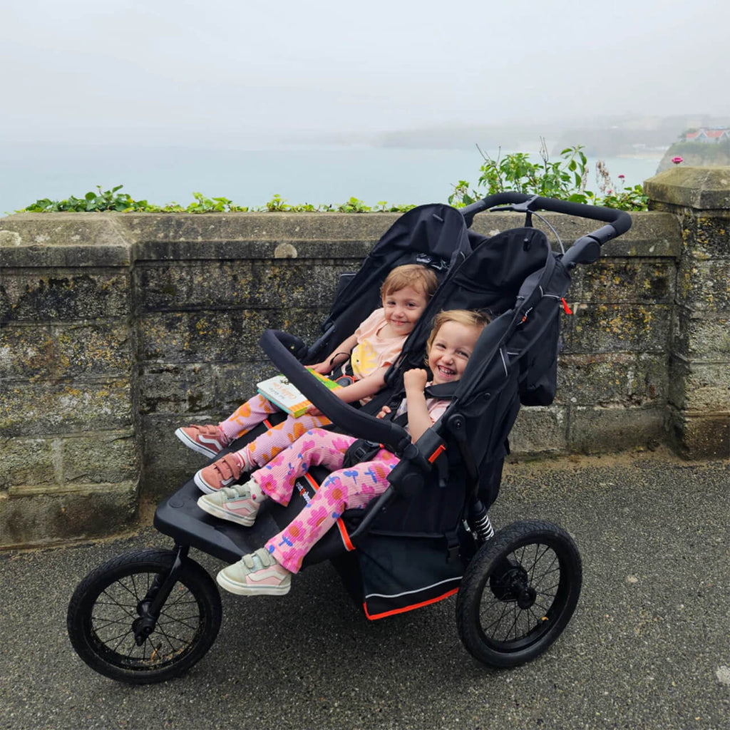 Out n About Nipper Double V6 PLUS Summit Black