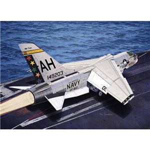 ACADEMY 12521 US Navy F-8E Crusader VF-162 'The Hunters' Fighter Aircraft 1/72 SCALE