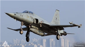 ACADEMY  12644 RoKAF KF-5E Tiger II fighter, ca.1980s-present   1:144 SCALE