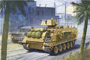 ACADEMY 13211   US Army M113 Iraq War Armoured Personnel Carrier  1/35 SCALE