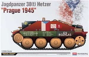ACADEMY 13277 Czech Resistance Jagdpanzer 38(t) Hetzer "Prague 1945" Tank Destroyer  1/35 SCALE