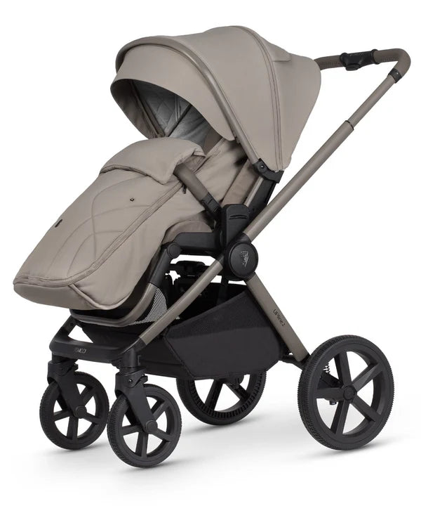 Venicci Tinum Upline 2 10 piece Travel System Bundle in Taupe