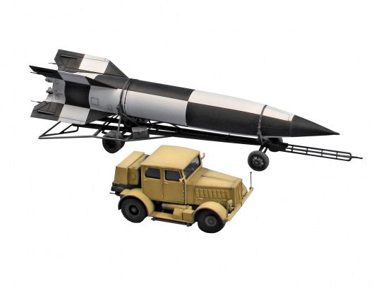 Revell 03310 SS-100 Gigant V2 & Transporter