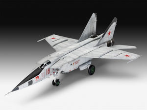 Revell 03878 MiG-25 RBT "Foxbat B"