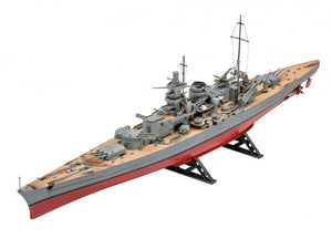 Revell 05037 Battleship "Scharnhorst"