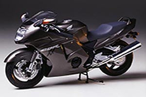 TAMIYA 14070 HONDA CBR 1100XX SUPER BLACKBIRD