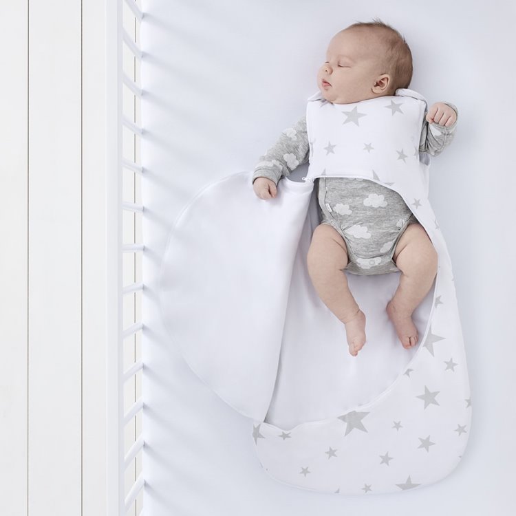 Snuz Pouch sleeping bag  0-6 months Grey Stars 2.5tog