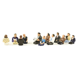 BACHMANN 36-408 12 SEATED PASSENGERS    OO SCALE FIGURES