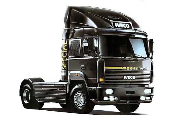 ITALERI 3926 IVECO TURBOSTAR 190.48 SPECIAL 1/24 SCALE
