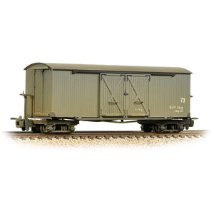 BACHMANN 393-026A  BOGIE COVERED  GOODS WAGON  NOCTON ESTATES WEATHERED  OO9 SCALE