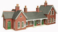 METCALFE PO237 00/H0 SCALE COUNTRY STATION