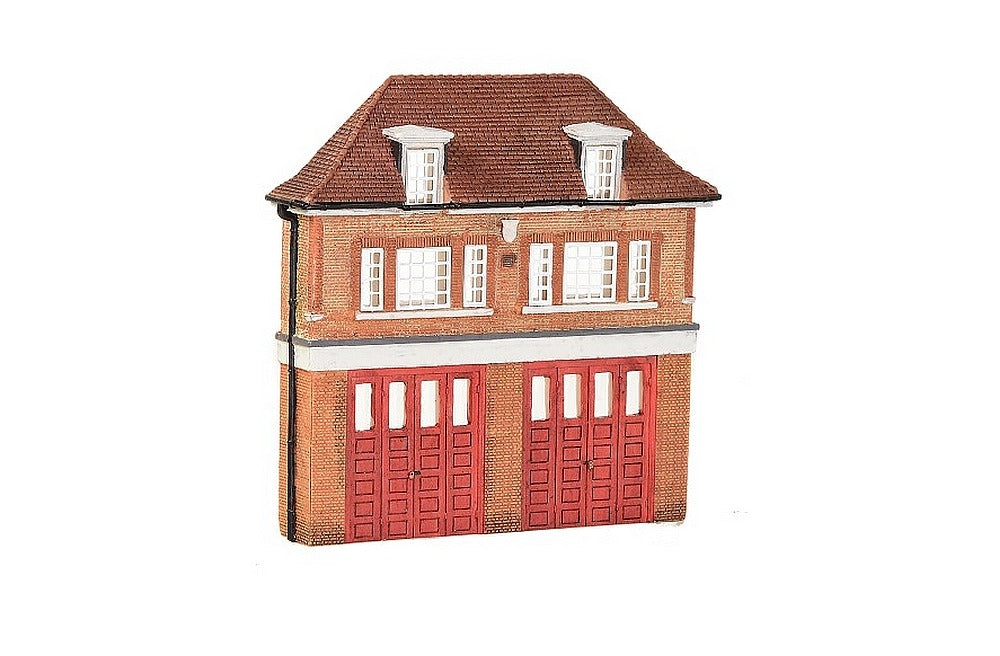 GRAHAM FARISH SCENECRAFT 42-240 LOW RELIEF FIRE STATION