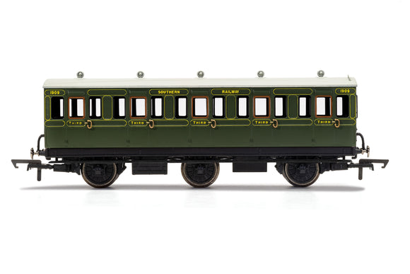 Hornby R40132A Coaches SR  6 Wheel Coach  3rd Class  Fitted Lights  1909 - Era 3