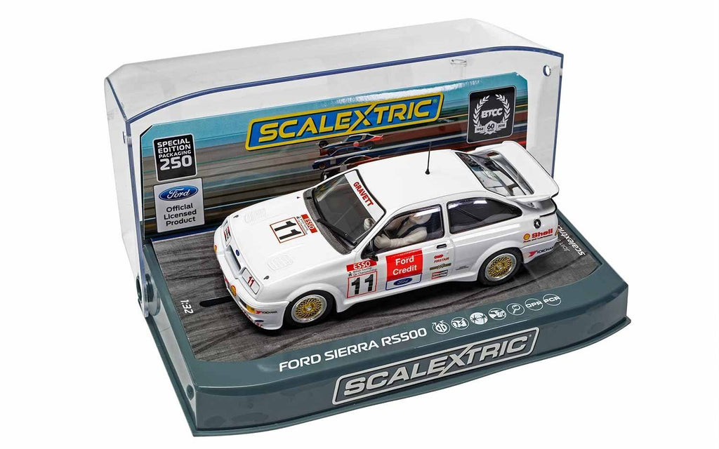 SCALEXTRIC CAR  C3781SE FORD SIERRA RS500 BTCC ANNIVERSARY SPECIAL EDITION ROBB GRAVETT NO11
