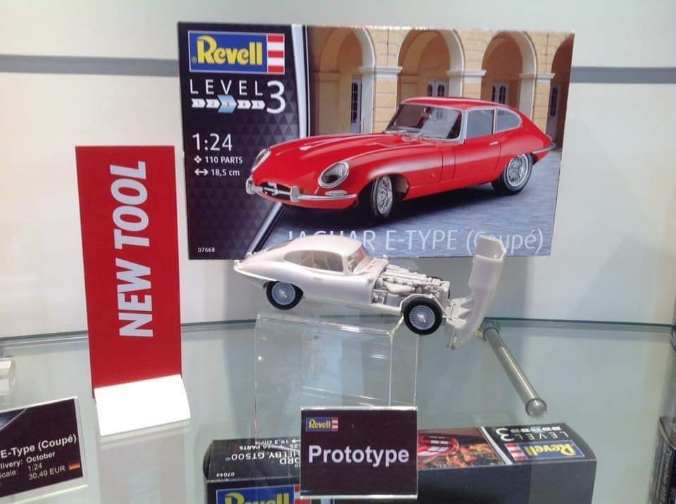 Revell 07668 Jaguar E-Type (Coupé)