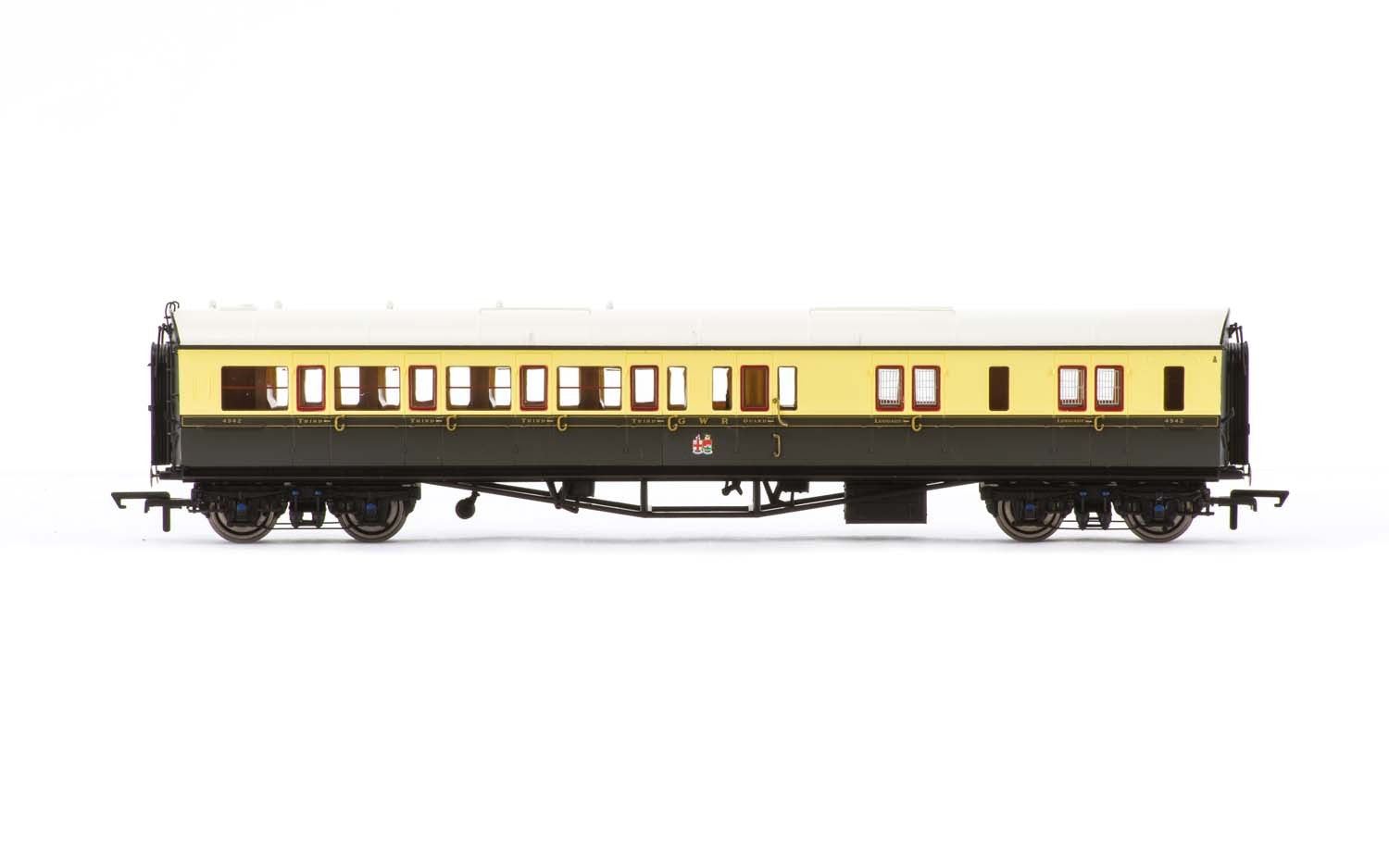 Hornby R4681A GWR  Collett 'Bow Ended' Corridor Brake Third (L/H)  4942 - Era 3