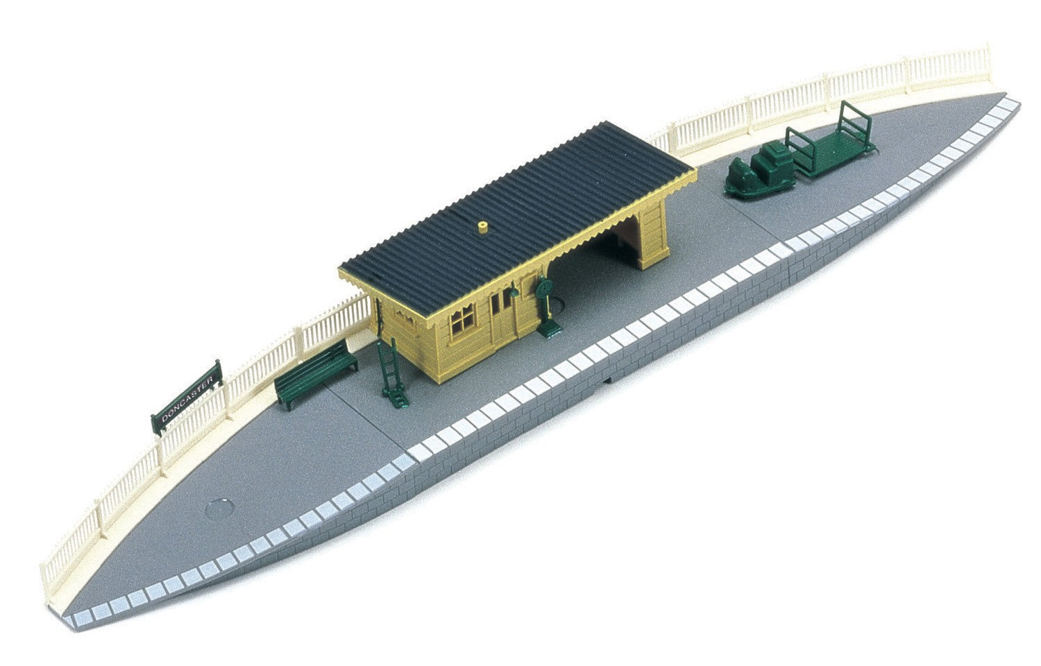 Hornby R590 Station Halt