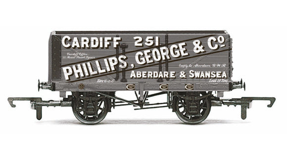 Hornby R6813 7 Plank Wagon  Philips  George & Co.  257 - Era 3