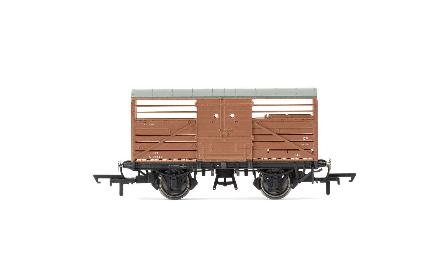 Hornby R6840A BR  Dia. 1530 Cattle Wagon  552347 - Era 4