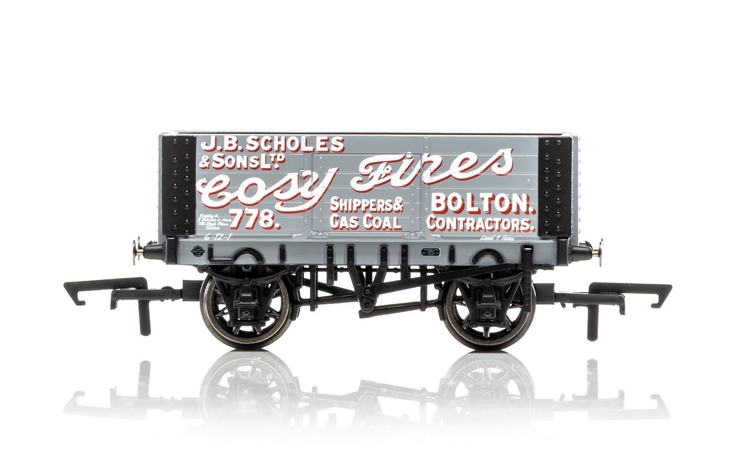 Hornby R6871 6 Plank Wagon  Scholes & Sons 778 - Era 3