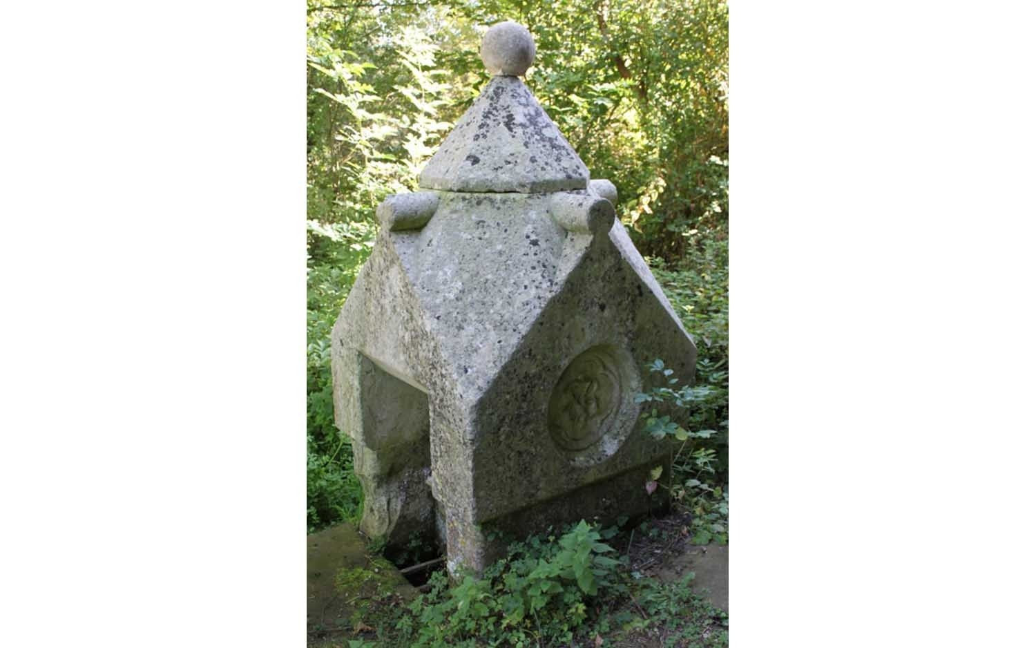 Hornby R7297 Skaledale Buildings Assted Gravestones & Monuments