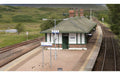 Hornby R7304 Skaledale Buildings Platform Island