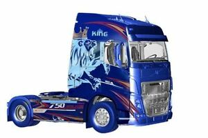 ITALERI 3942 VOLVOI FH4 GLOBETROTTER 1/24 SCALE